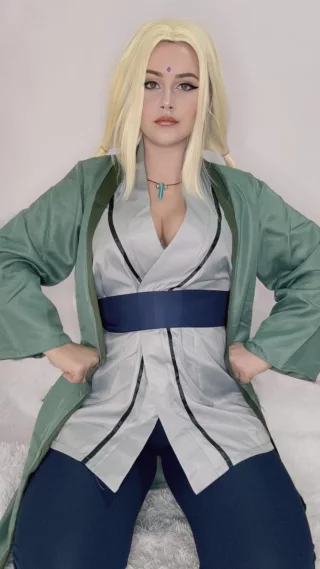 Tsunade cosplay by yumichu