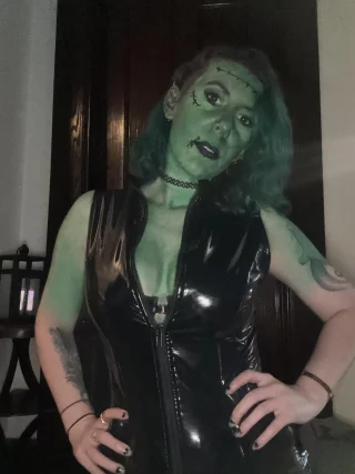 Frankenstein\'s Monster by Sirenskiss3 [Frankenstein]