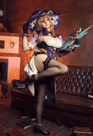 Lisa from Genshin Impact by Mikomi Hokina