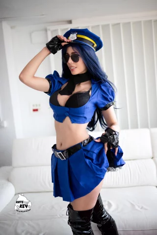 Officer Caitlyn from League of legends by Kate Key Cosplay