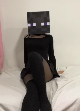 StarSthormy as Enderman
