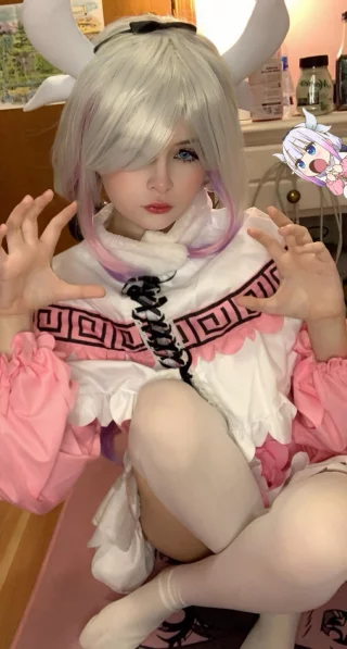 Kanna Kamui by Strawbbuni