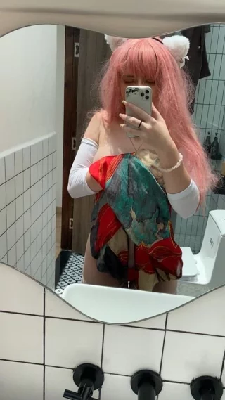 Only having cat ears doesn\'t necessarily make you a cat girl. Fucking like an animal in heat does.
