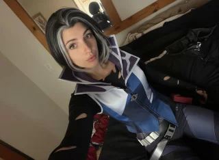 Fade cosplay from Valorant (Tiffany Parker)