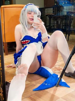 Gawr Gura from Hololive cosplay by Neyrodesu
