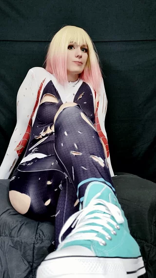 Spider-Gwen by BunnyMina