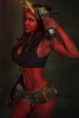 Fem Hellboy by Octokuro