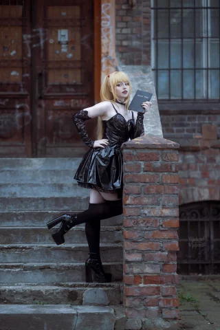 Me as Misa Amane from \'Death Note\' [orohime.coser]