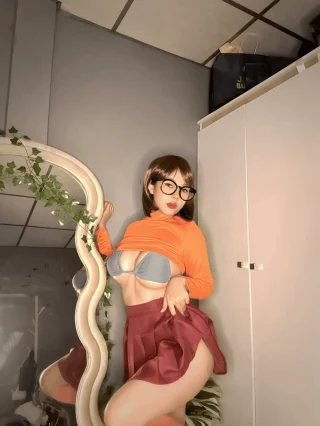Velma (Jenny) [Scooby Doo]