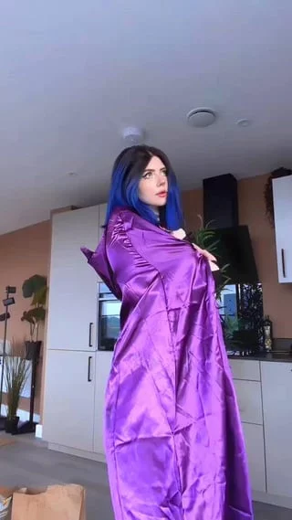 Raven [Teen Titans] by Vixenp