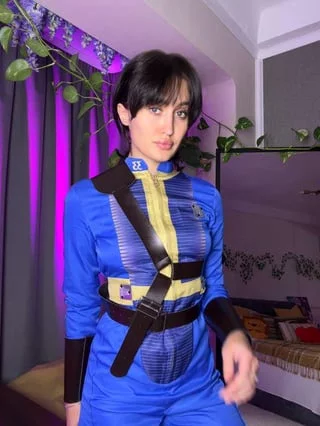 Lucy MacLean [Fallout] (Camille)