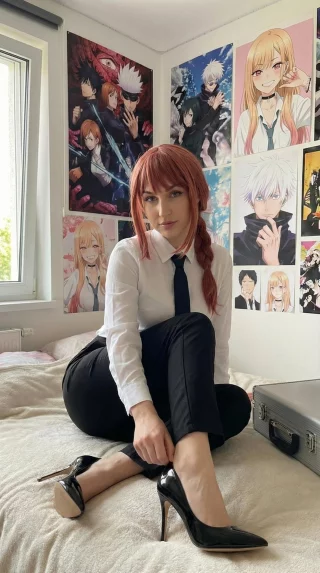 Makima from Chainsaw Man by Jess (sassyplumm)