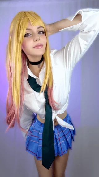 Marin (My Dress Up Darling) - by Noemi Dae