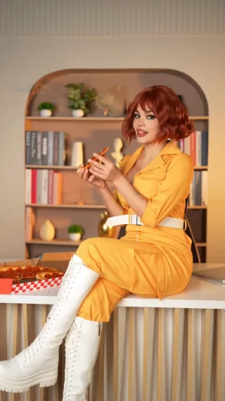 April O'Neil by KalinkaFox [Teenage Mutant Ninja Turtles]