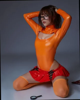 Velma Dinkley by Venom (Elowynne_)