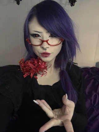 pretty face, deadly games