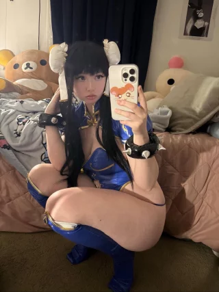 Chun-Li (Street Fighter) by Julie