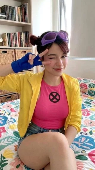 jubilee cosplay (luna)