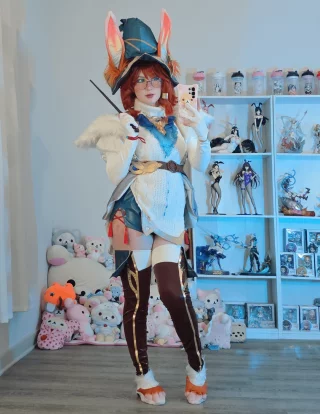 LOL Aurora Cosplay by gintku