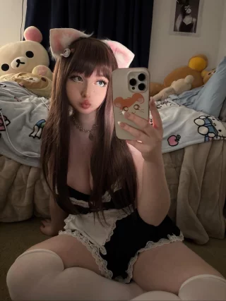 i get jealous easily… so dont pet other girls ok? :3