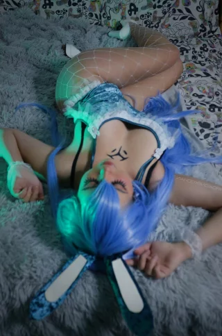 Esdeath by Shiro_konekochan