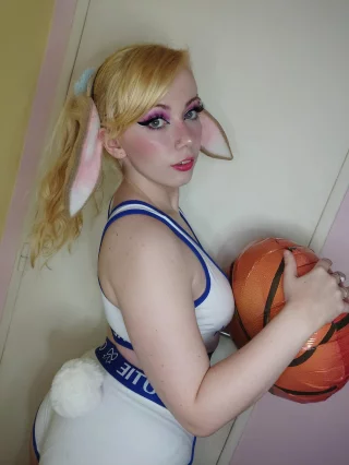 My version of Lola bunny