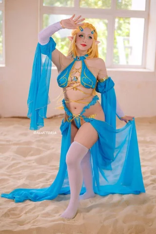 Zelda (Aluctoria) [The legend of zelda]
