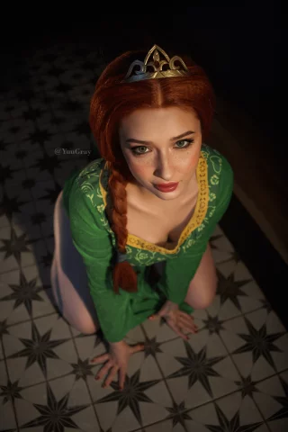 Fiona by YuuGray
