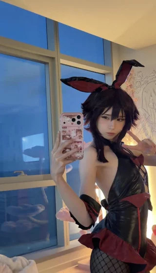Bunny Megumin by pockycats