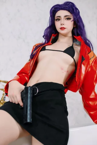 Sexy looking Misato (Aloeveraiskawaii)