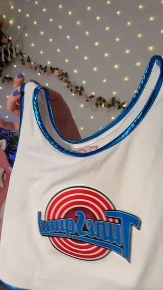Lola bunny [Looney Tunes] (by ivy)