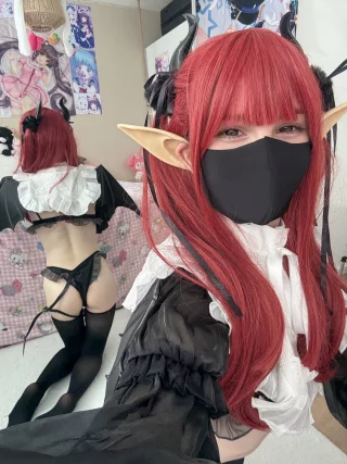 Liz kyun (Lily)