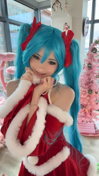 Hatsune miku by pockycats