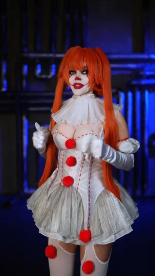 Pennywise by KalinkaFox [IT]