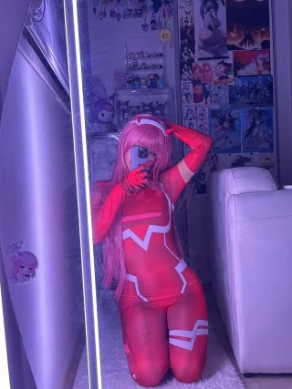 Zero Two (Darling in the Franxx) by yuna