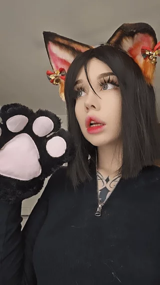 this kitty wanna your milk