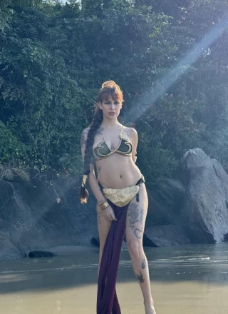 Leia Slave from Star Wars by Fanny Baunilha