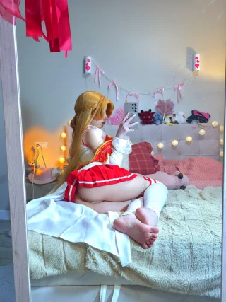 Asuna from Sword Art Online by Barba