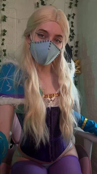 Crystal Maiden [Dota 2] (Mary)