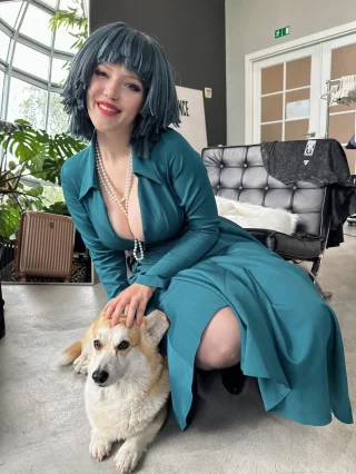 When you have no one to leave your dog with, you just take him along to the shoot... Fubuki from OnePunchMan (Lada Lyumos)