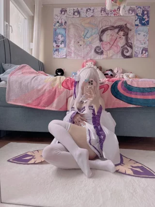 Emilia Rezero (Lily)