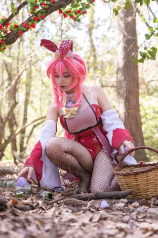 Yae Miko by Yunotheloosecannon