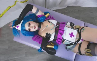Nurses are known to be sexy... hence Nurse Jinx is hotter (Aloeveraiskawaii)