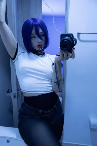 Reze by (Suki)