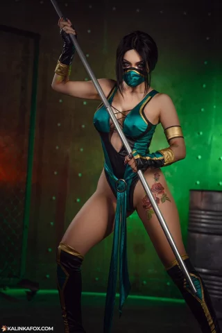 Jade by KalinkaFox [Mortal Kombat]