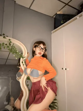 Velma (Jenny) [Scooby Doo]