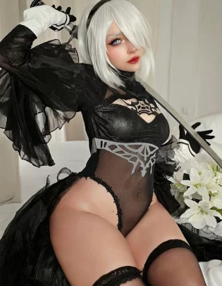 2B cosplay by Shiro_konekochan