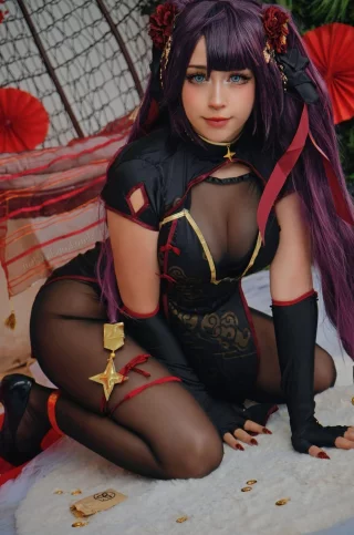 Mona cosplay by Shiro_konekochan
