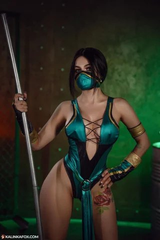 Jade by KalinkaFox [Mortal Kombat]