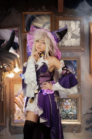 Sr. Herta cosplay [Honkai Star Rail] by VelvetMuse